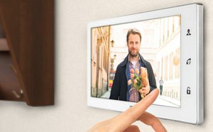 Видеодомофоны с функцией распознавания лиц