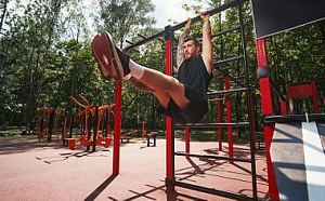 Разнообразные спортивные и оздоровительные площадки